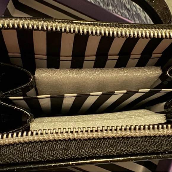 Marc Tetro Women's Wallets Wristlets Black In Bichon
Design - Picture 5 of 7